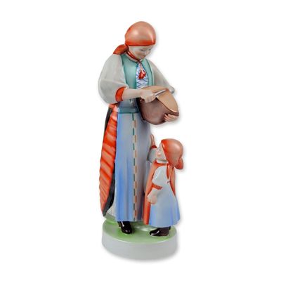 Sale Photo Thumbnail #298: Zsolnay Pecs Hungarian Porcelain Figurine
