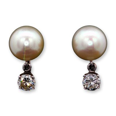 Sale Photo Thumbnail #394: 0.70CTW 14K Gold Pearl and Diamond Screwback Earrings