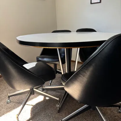 Mid Century Modern Herman Miller Eames Dining Table Set with 4 Bucket Style Chairs