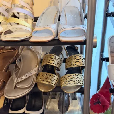 Sale Photo Thumbnail #186