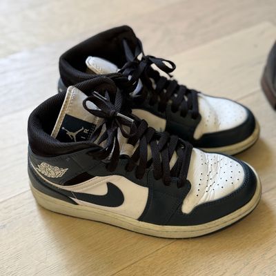 Sale Photo Thumbnail #227