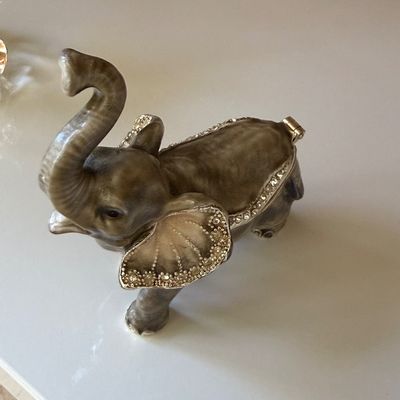 Sale Photo Thumbnail #43