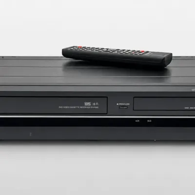 Toshiba DVR620 DVD Recorder VCR Combo VHS Hi-Fi HDMI with Remote