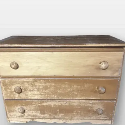 Wooden 3-Drawer Dresser Chest