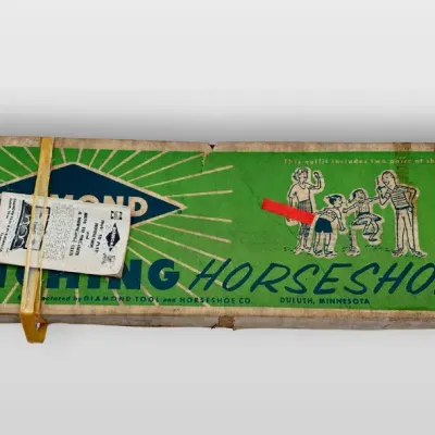 Diamond Tool & Horseshoe Co. Professional Pitching Horseshoes Set