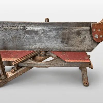 Vintage Cast Iron Miter Box and Back Saw Hand Tool Woodworking Set