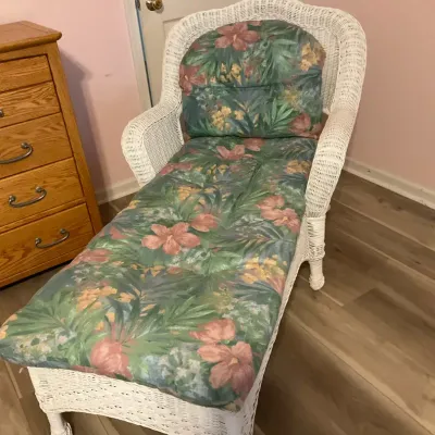 Wicker Chaise