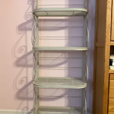 Metal Bakers Rack