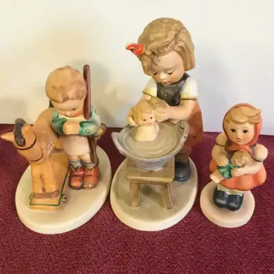 Three TMK 6's Including Doll Bath