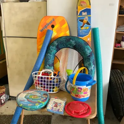 Kids Beach Lot