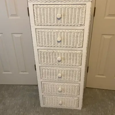 Wicker Chest of Drawers