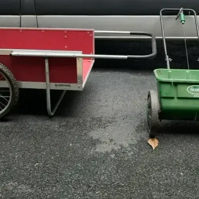 Garden Wheeled Cart And Scotts Grass Seed Spreader