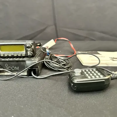 Icom IC-207H Dual Band Mobile Transceiver | 144/440 MHz | HM-14 Microphone