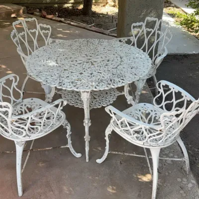 Cast Aluminum Garden Table & 4 Chairs | Ornate Floral Design | White Painted Finish