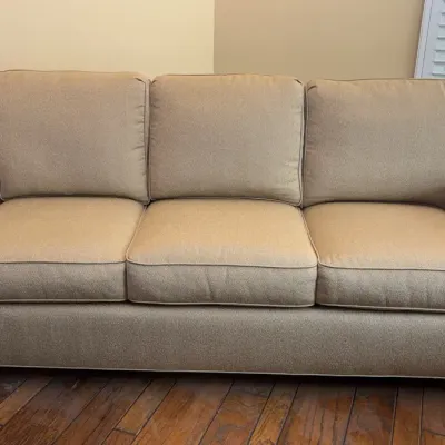 Sherrill Furniture Upholstered Sofa | Made in USA | Rolled Arms & 3 Cushions