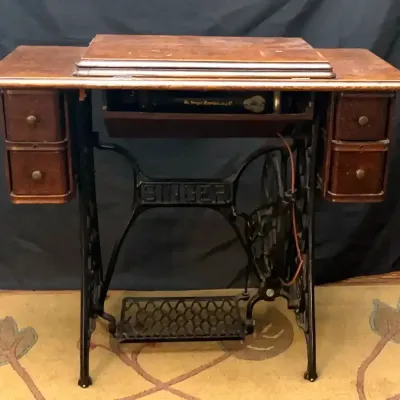 Antique Singer Sewing Machine in Wood Cabinet | Cast Iron Treadle Base