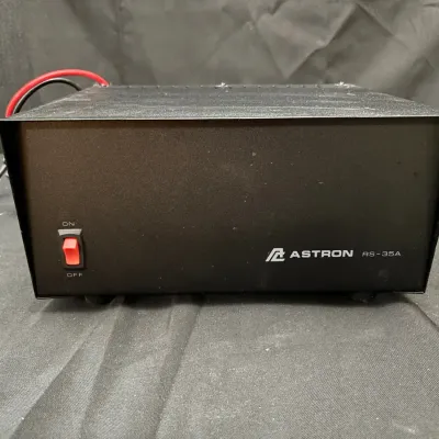 Astron RS-35A 13.8V DC Power Supply | 35 Amp | Amateur Radio Equipment