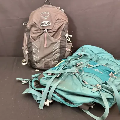 Osprey Hiking Backpacks | Talon 22 & Teal Camping Pack | Pair