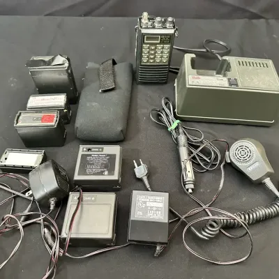 Icom IC-02AT VHF FM Transceiver & Accessories | BC-35 Charger, Batteries & Speaker Mic