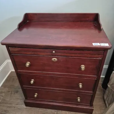 Sale Photo Thumbnail #752