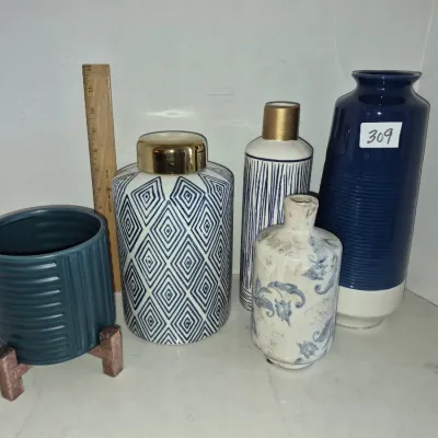 Sale Photo Thumbnail #523