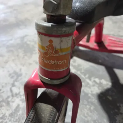 classic vintage metal Hedstrom children's tricycle 70's -80's