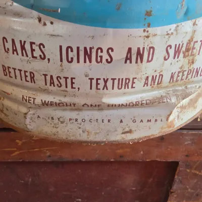Vintage Sweetex Pure Vegetable Shortening metal can made by Procter & Gamble