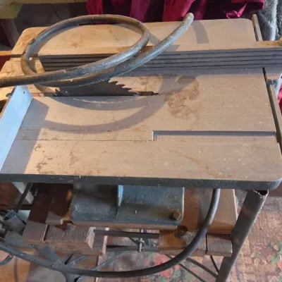 Vintage Sears Craftsman bench table saw