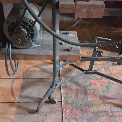 Vintage Sears Craftsman bench table saw