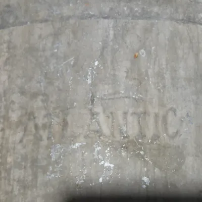 Steel Atlantic mop bucket with squeeze overhanging attachment