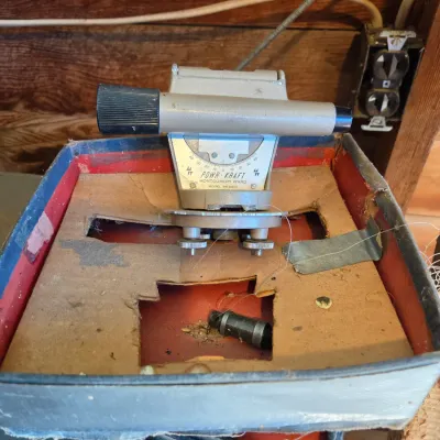 Vintage Mongomery Ward Powr-Kraft Model 84-6460 Transit Level with wooden survey rod
