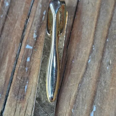 Vintage men's Gold toned Tie clips and more