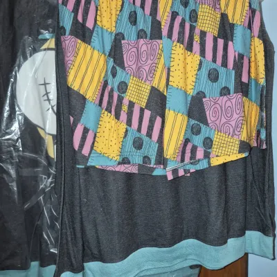 Sale Photo Thumbnail #813