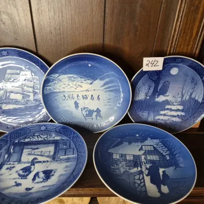 Sale Photo Thumbnail #422