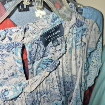 Sale Photo Thumbnail #855