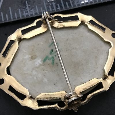 Vintage Hallmarked Porcelain Ceramic jewelry brooch