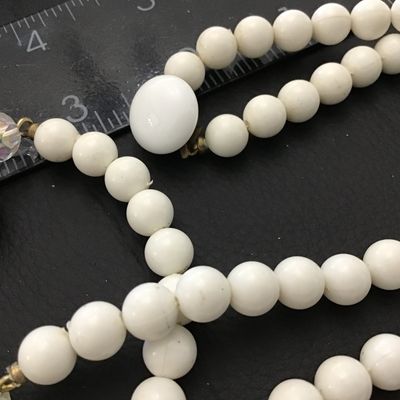 Beautiful, vintage White Milk Glass LAMPWORK Style Beads With White Faux and Crystal Necklace