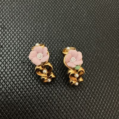 Vintage Avon Gold Tone Floral Porcelain Rose Pierced Hoop Earrings