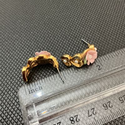 Vintage Avon Gold Tone Floral Porcelain Rose Pierced Hoop Earrings