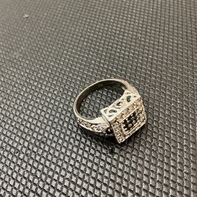 Sterling Silver Black and Clear Stone Square Cluster Ring Size 7.5