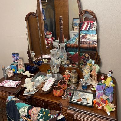 Sale Photo Thumbnail #120