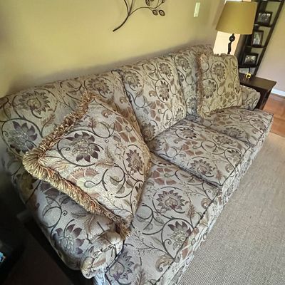 Sale Photo Thumbnail #119