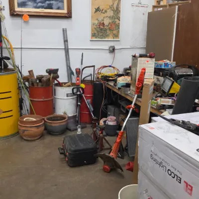 Estate sale photo