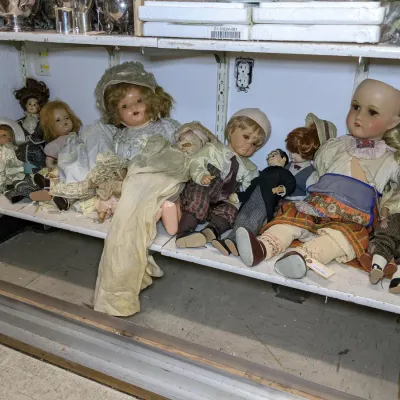 Estate sale photo