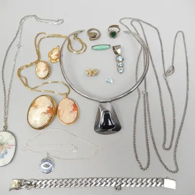 Sale Photo Thumbnail #95