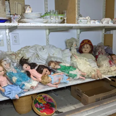 Estate sale photo