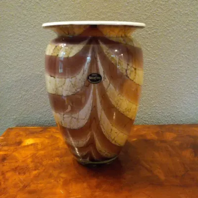 Józefina Krosno Brown And Cream Feathered Marble Swirl Pattern Vase