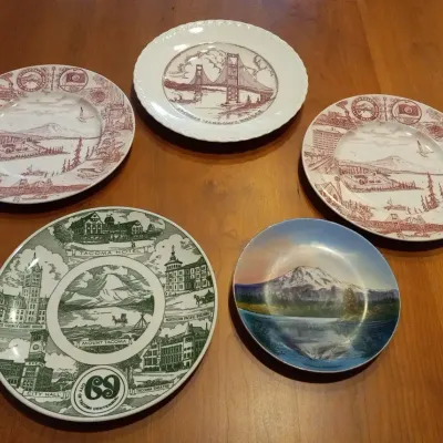 Vintage Tacoma, Washington Decorator Plates