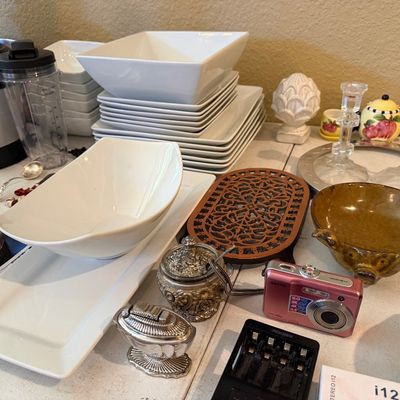 Sale Photo Thumbnail #16