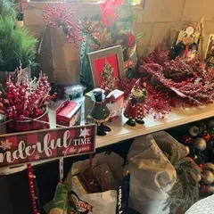 Sale Photo Thumbnail #20: Partial view of Holiday items 